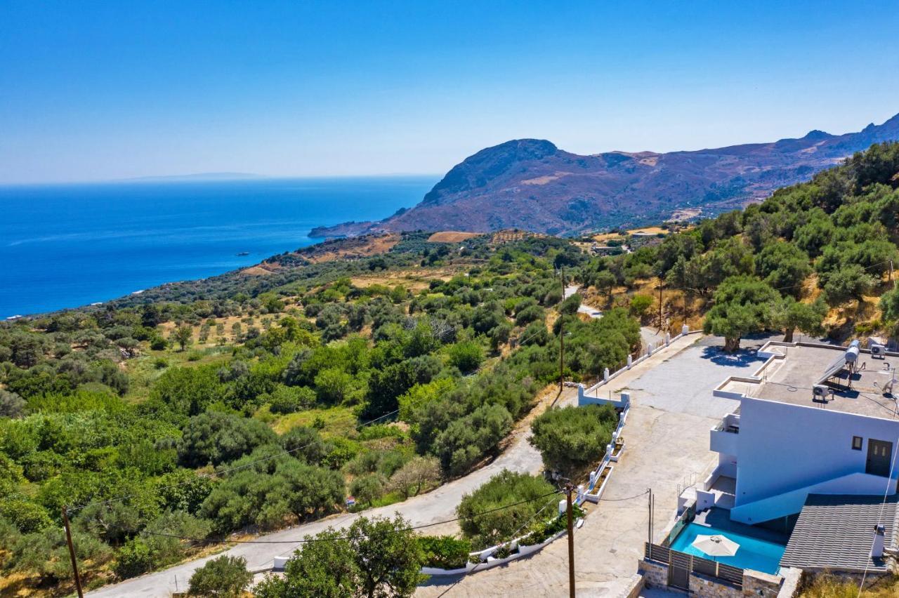 Petasos Plakiás Exterior foto